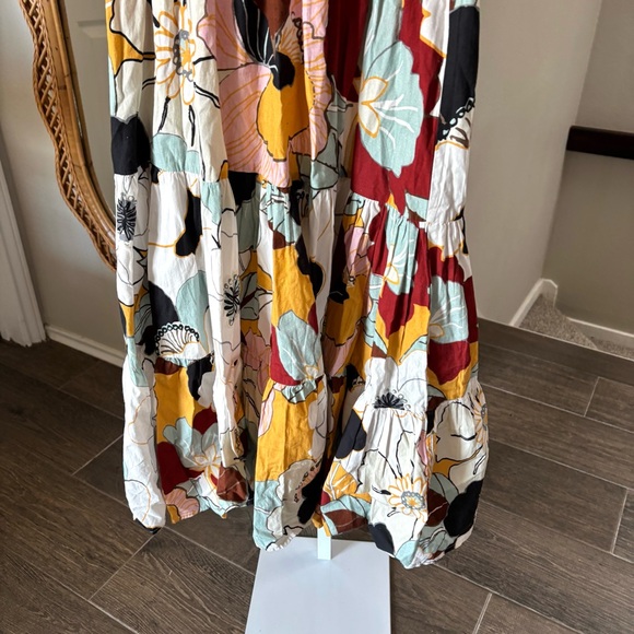 Anthropologie / Conditions Apply floral Tiered puff sleeve smocked midi dress - Picture 4 of 7